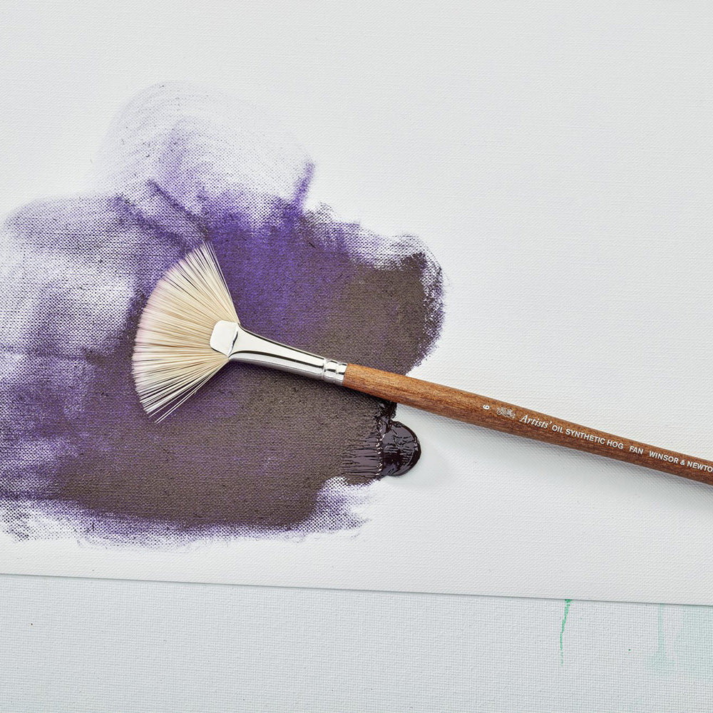 Winsor & Newton Artists' Sentetik Sert Kıl Uzun Saplı Yelpaze Fırça No:6