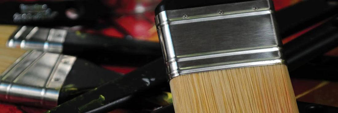 Soyut Sanatın Vazgeçilmezi | Liquitex Freestyle Geniş Fırça İncelemesi