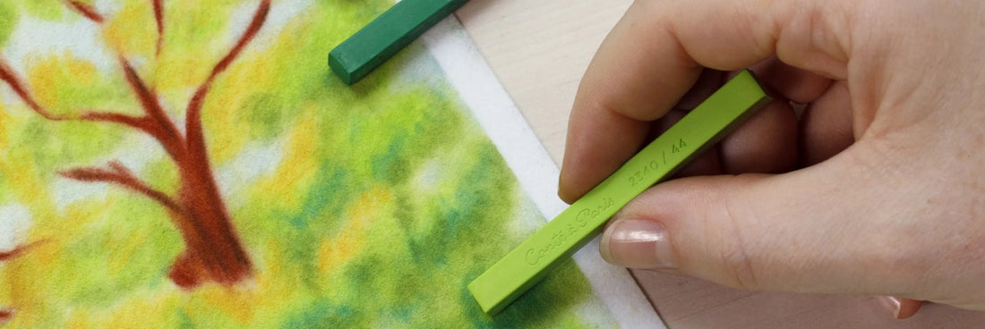 Pastel Boya Neden Dağılır? Fiksatif Nedir, Ne Zaman ve Nasıl Kullanılır?
