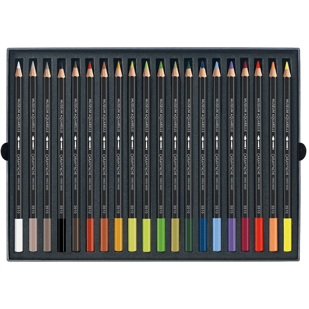 Caran d'Ache Museum Aquarelle 40'lı Set (karton kutulu)