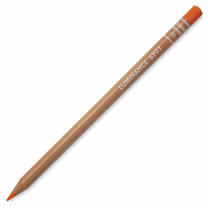 Caran d'Ache Luminance 6901 Anthraquinone Carmine 580