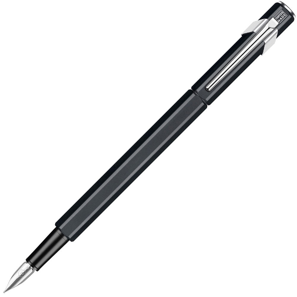 Caran d'Ache 849 Fountain Pen Metal Dolma Kalem Siyah(F)