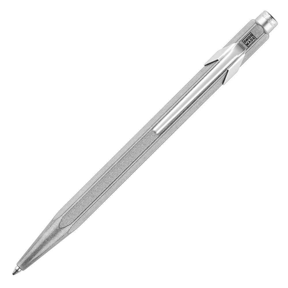Caran d'Ache 849 Original Metal Tükenmez Kalem (metal kutu)