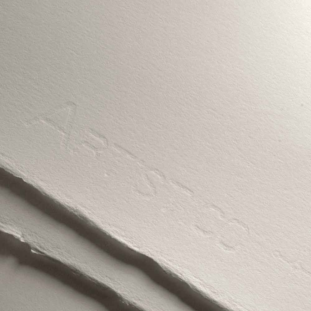 Fabriano Artistico Extra White Hot Pressed 640gr 75x105cm