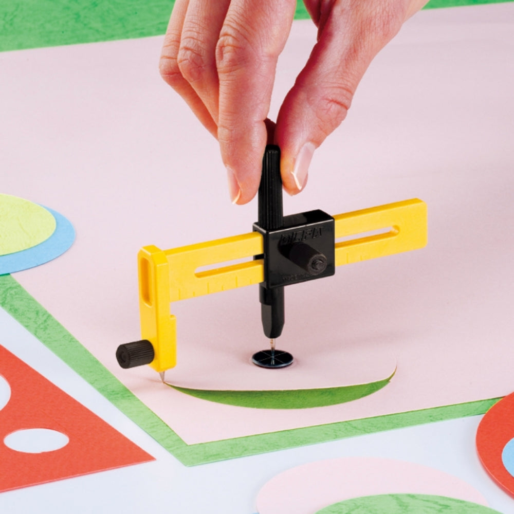 Olfa CMP-1 Daire Kesici Maket Bıçağı 1-15cm Çap Kesimi 5 Bıçak Yedekli
