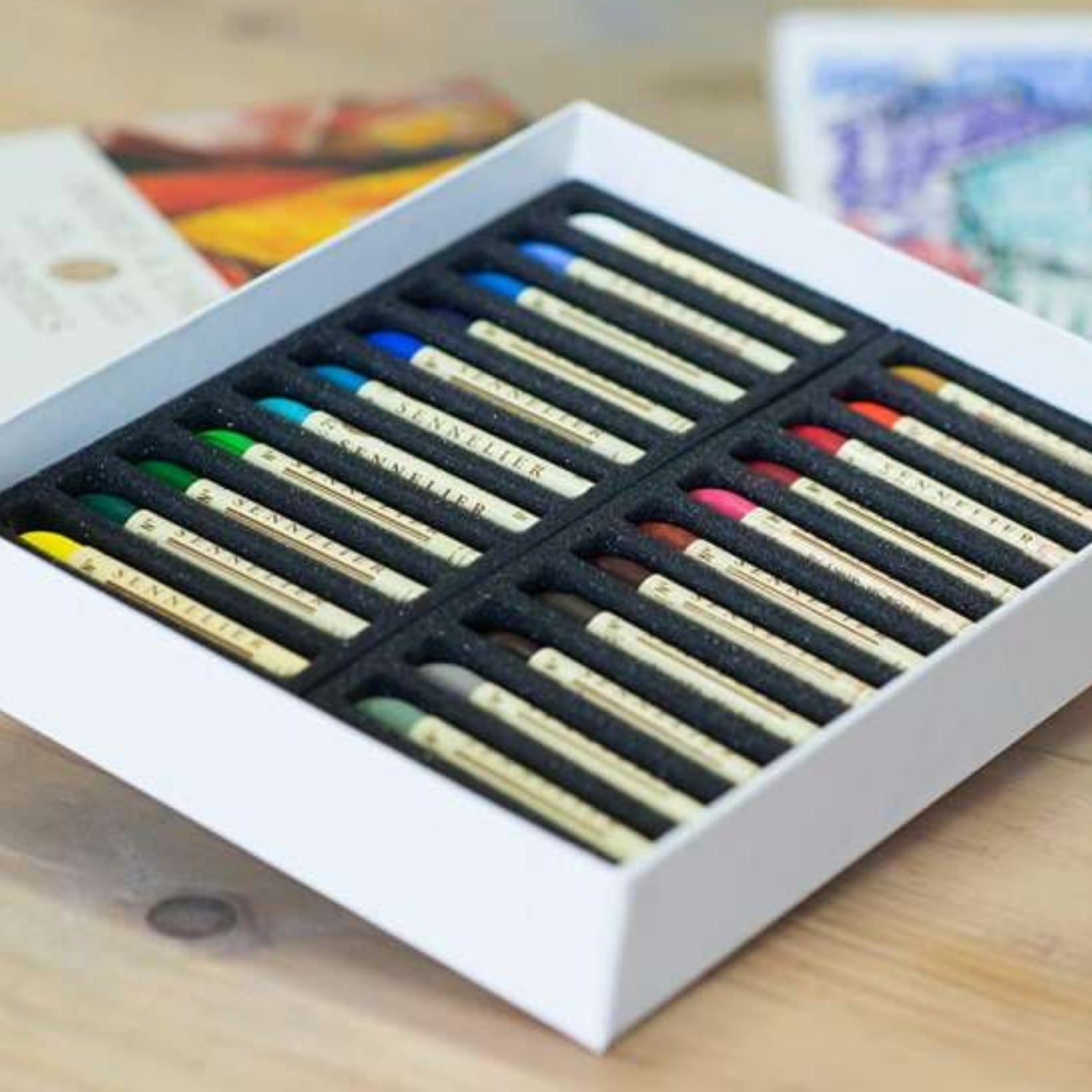 Sennelier Yağlı Pastel 24’lü Set Universal - Karton Kutulu