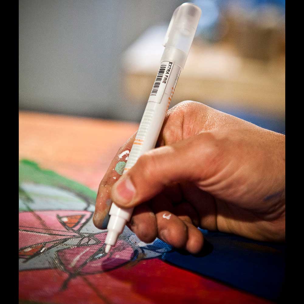 Montana Akrilik Markör Extra İnce Uç 0.7mm Gold Matt M3010