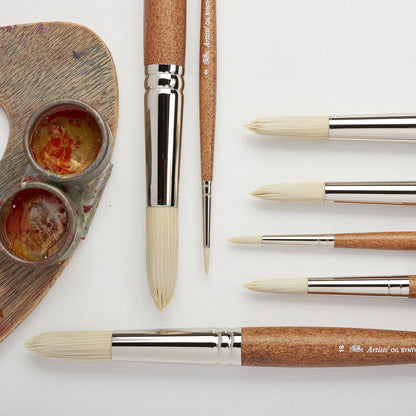 Winsor & Newton Artists' Sentetik Sert Kıl Uzun Saplı Yuvarlak Fırça No:12