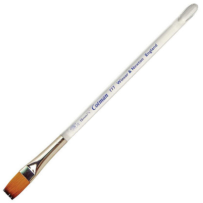 Winsor & Newton Cotman Seri 777 Kısa Saplı Sentetik One-Stroke Fırçası N:1/2 (13mm)